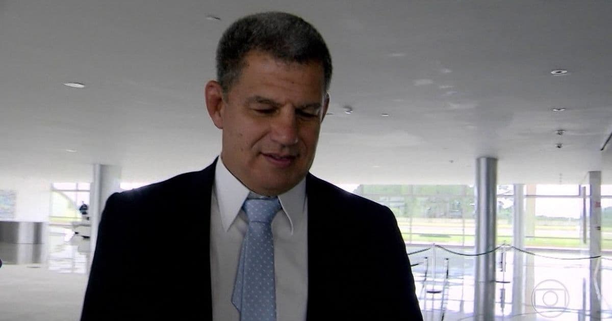 Quase um mês após saída do governo, Bebianno diz ter ’carinho’ por Bolsonaro