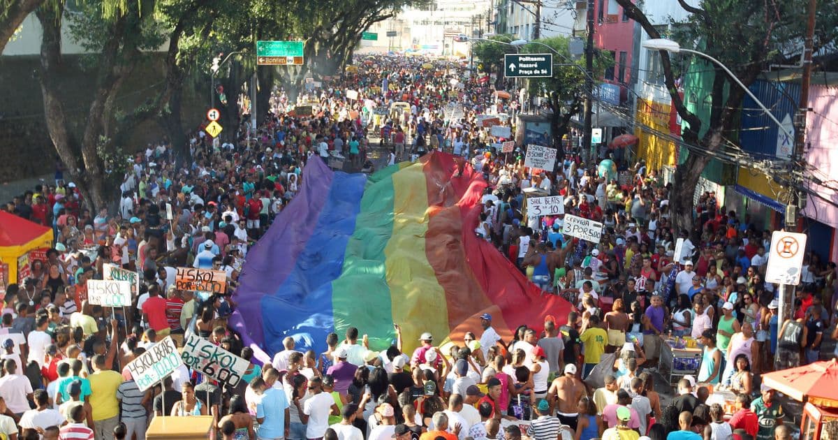 Deputado quer criar cota para travestis e trans em empresas na Bahia