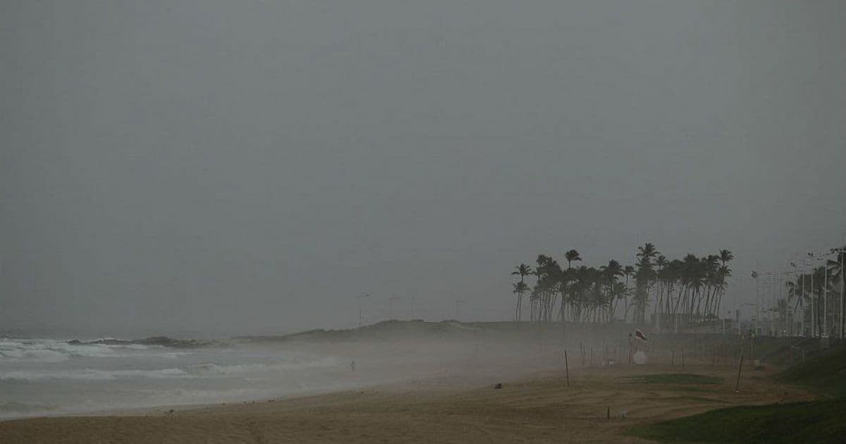 Auge de ciclone que atinge a Bahia deve acontecer na segunda-feira
