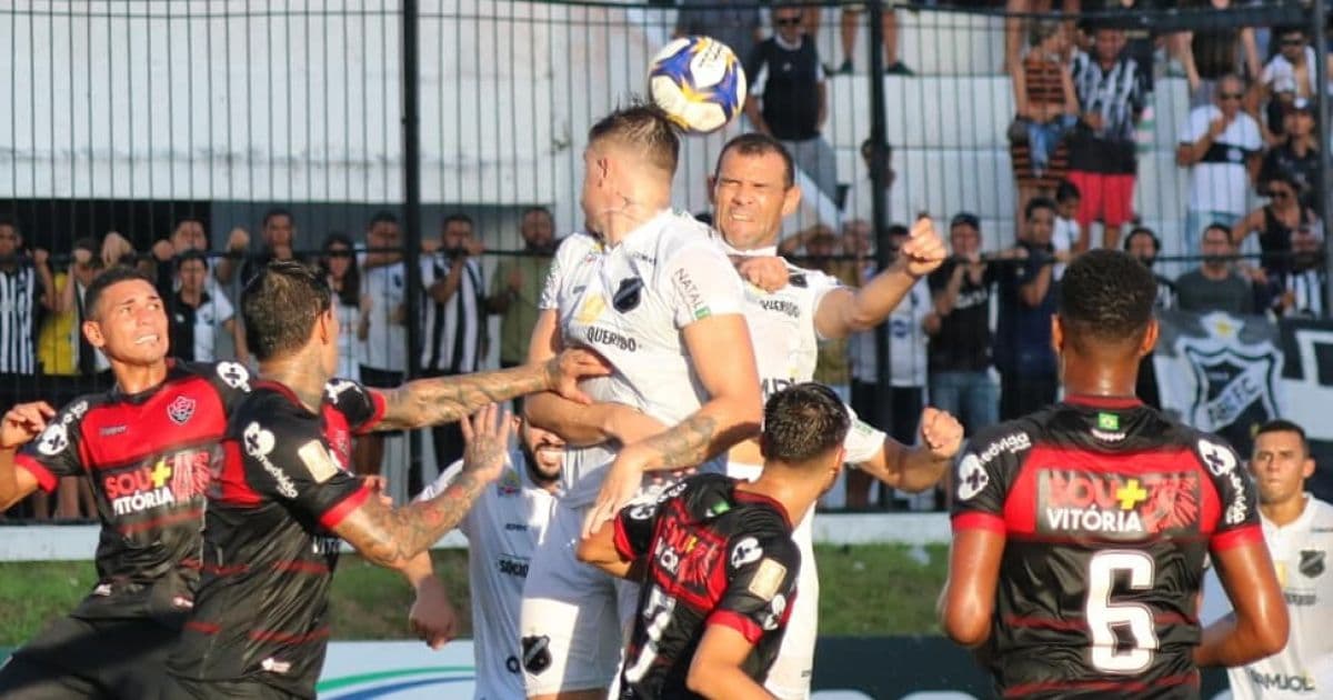 Léo Ceará perde pênalti e Vitória empata em 0 a 0 com o ABC