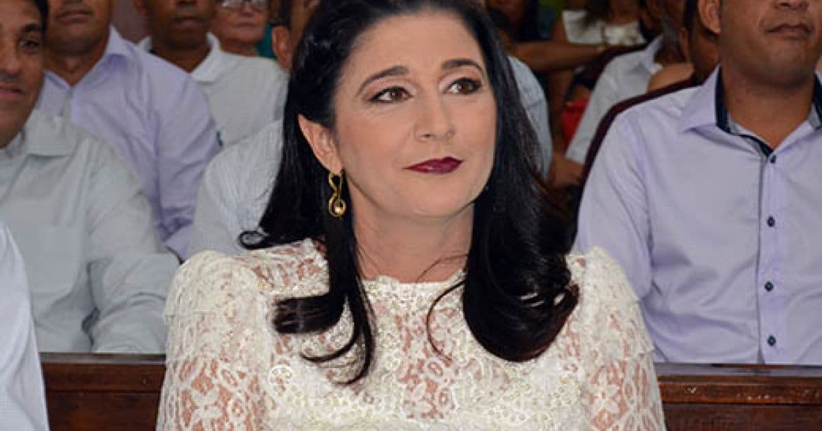 Santa Luz: Justiça determina que Quitéria Carneiro afaste marido de secretaria municipal