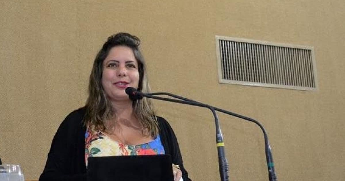 Mirela atribui 'deselegância' de Lauro de Freitas em falta de convite para evento a Moema