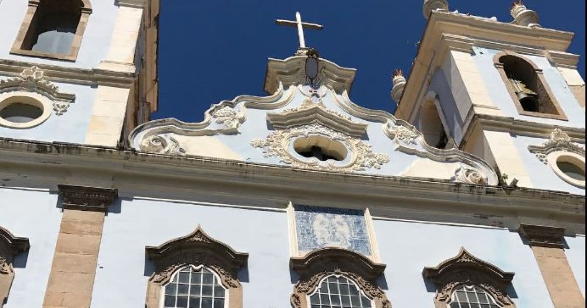 Sinos de igrejas do Centro Histórico voltarão a tocar às 18h e Bahia terá roteiro oficial