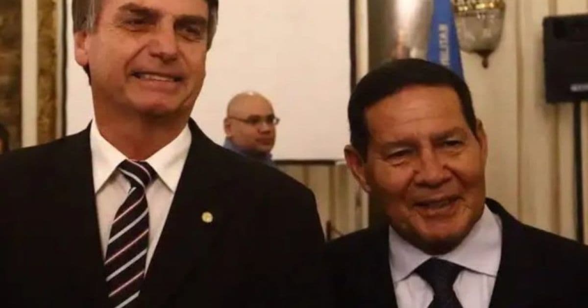 Bolsonaro incentiva ataques a Mourão, diz coluna: 'Em 2022, ele vai ter uma surpresinha'