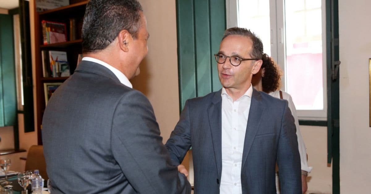 Rui discute parcerias entre Bahia e Alemanha com ministro alemão