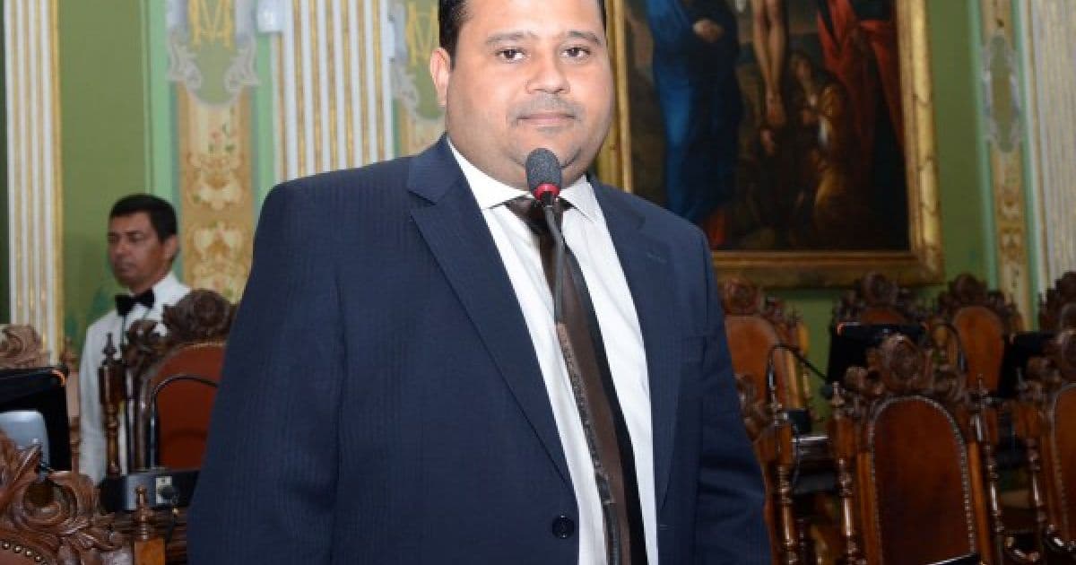 Após perder mandato de vereador, J. Carlos Filho é nomeado na prefeitura