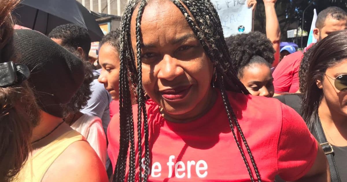 'Essa não é uma manifestação só da esquerda', diz Olívia sobre atos contra cortes na Educação