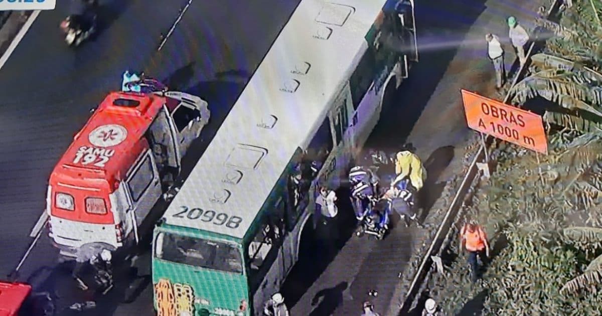 Acidente entre moto e ônibus na BR-324 deixa ao menos uma pessoa ferida