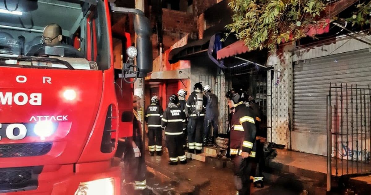 Incêndio atinge padaria no bairro do Uruguai