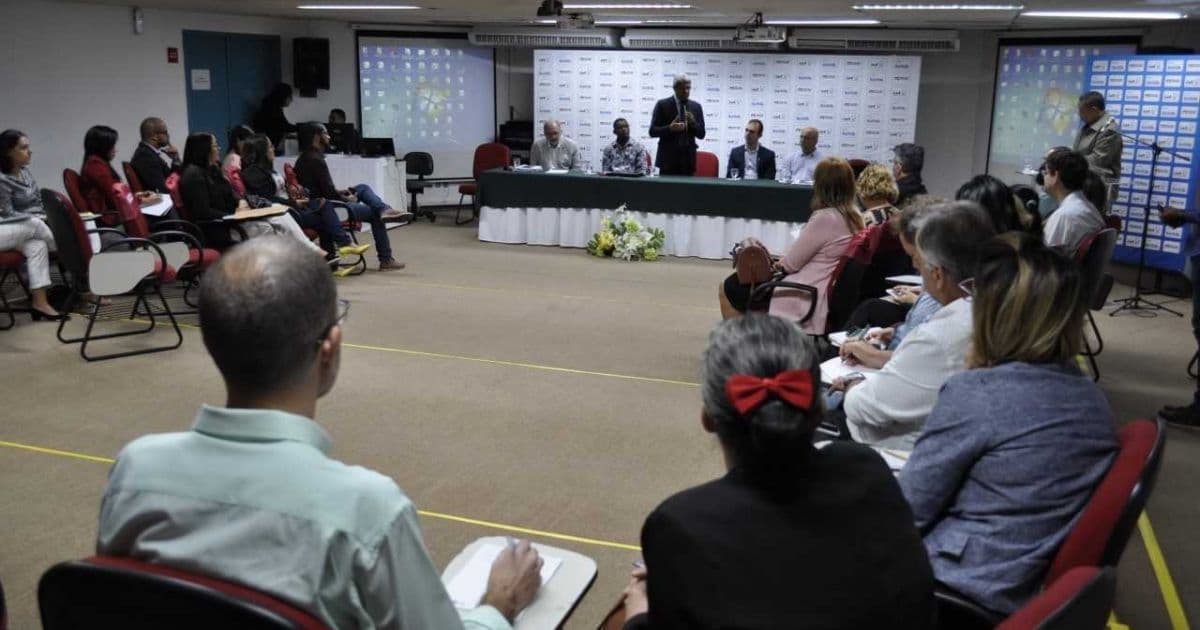 SEC une IES, fóruns e municípios em pacto pela formação de professores