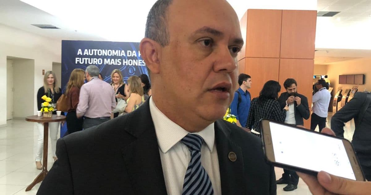 Delegados federais vão pedir a Bolsonaro para vetar projeto do abuso de autoridade