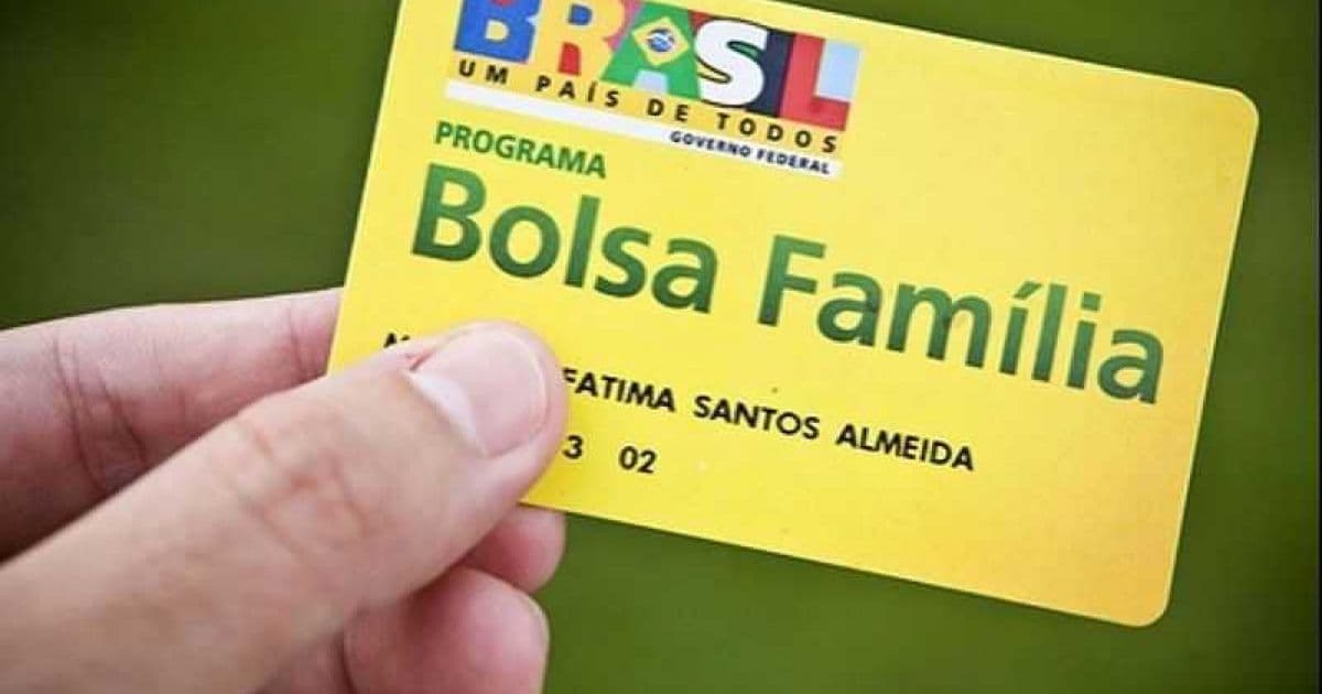 Governo Bolsonaro avalia mudar o Bolsa Família para construir uma 'marca social'