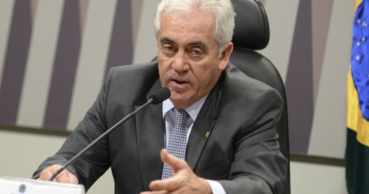 Otto reclama de promulgação de PEC e critica 'sintonia' do DEM com Bolsonaro