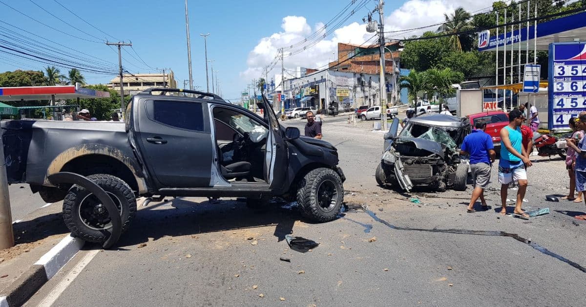 Acidente na Estrada do Coco deixa uma pessoa morta; motoristas devem evitar via