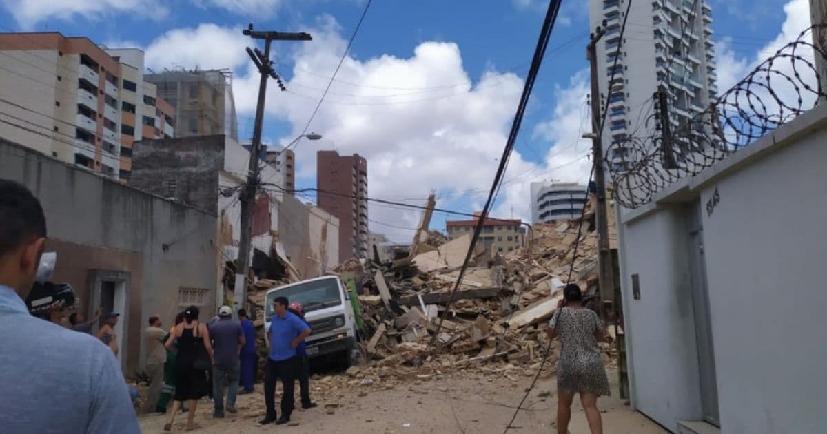 Prédio residencial desaba em área nobre de Fortaleza e deixa ao menos um morto