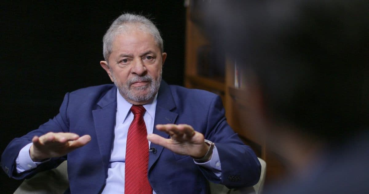 Lula pede à Justiça Federal para não mudar de regime durante cumprimento da pena