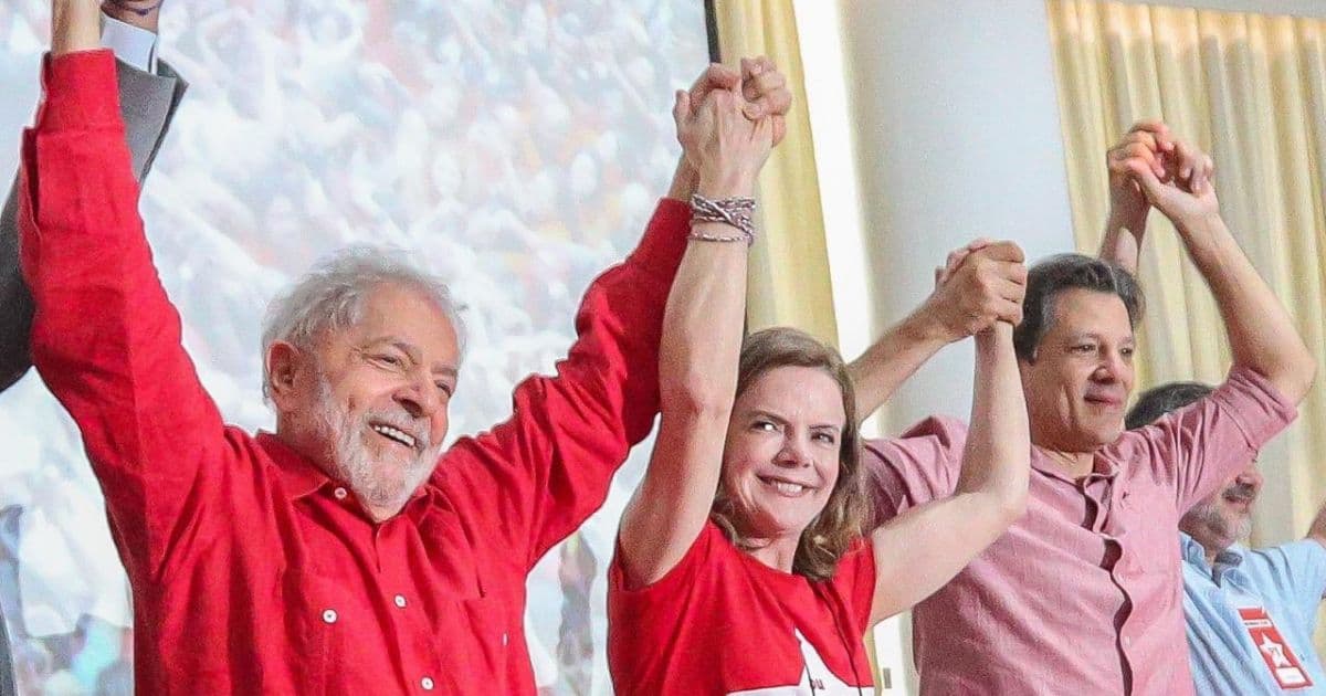 'Eu não estou livre. Estou em processo de libertação provisória', diz Lula em Salvador 