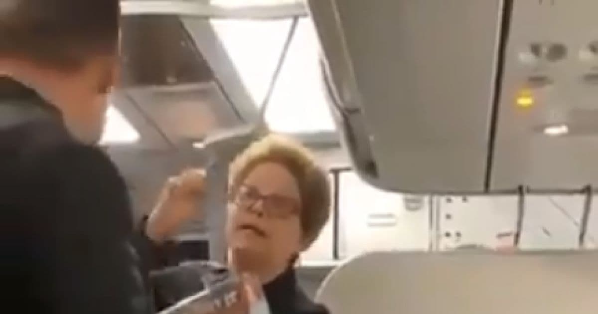Dilma é hostilizada em voo e ironiza: 'Ótimo é o Bolsonaro, né?'; veja