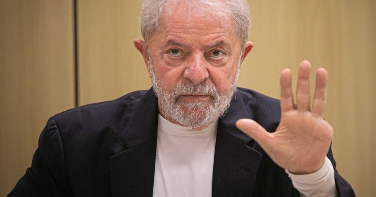 Centrais sindicais reclamam de afastamento de Lula após sair da prisão