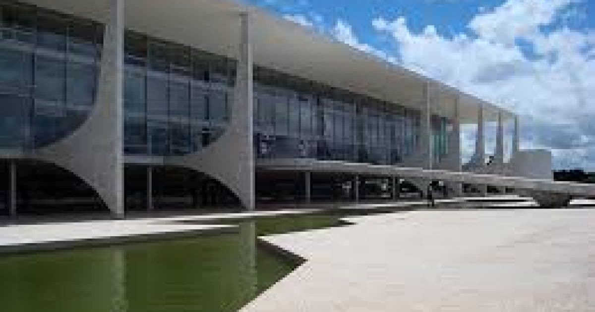 Órgão do governo Bolsonaro acusa número 2 da Secom de fraude e crime tributário