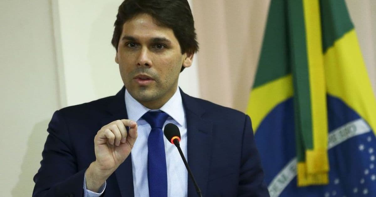 Governo anuncia demissão do presidente do INSS, Renato Rodrigues Vieira
