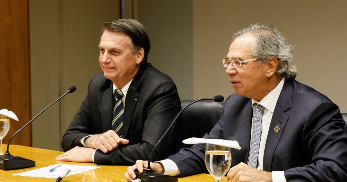 Bolsonaro diz não responder por fala de Guedes sobre domésticas na Disney