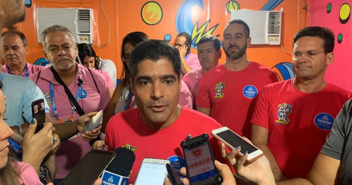 ACM Neto rebate declaração de Barbosa de que número de ambulantes aumentou brigas