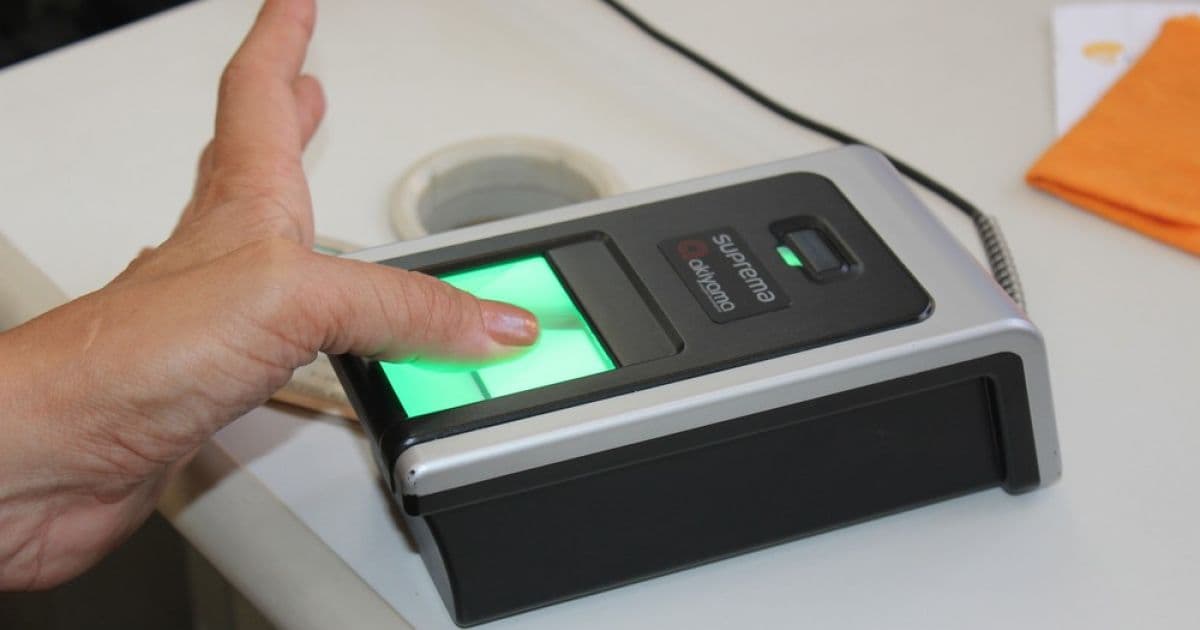 TRE-BA resolve que 800 mil eleitores baianos poderão votar sem o cadastro biométrico