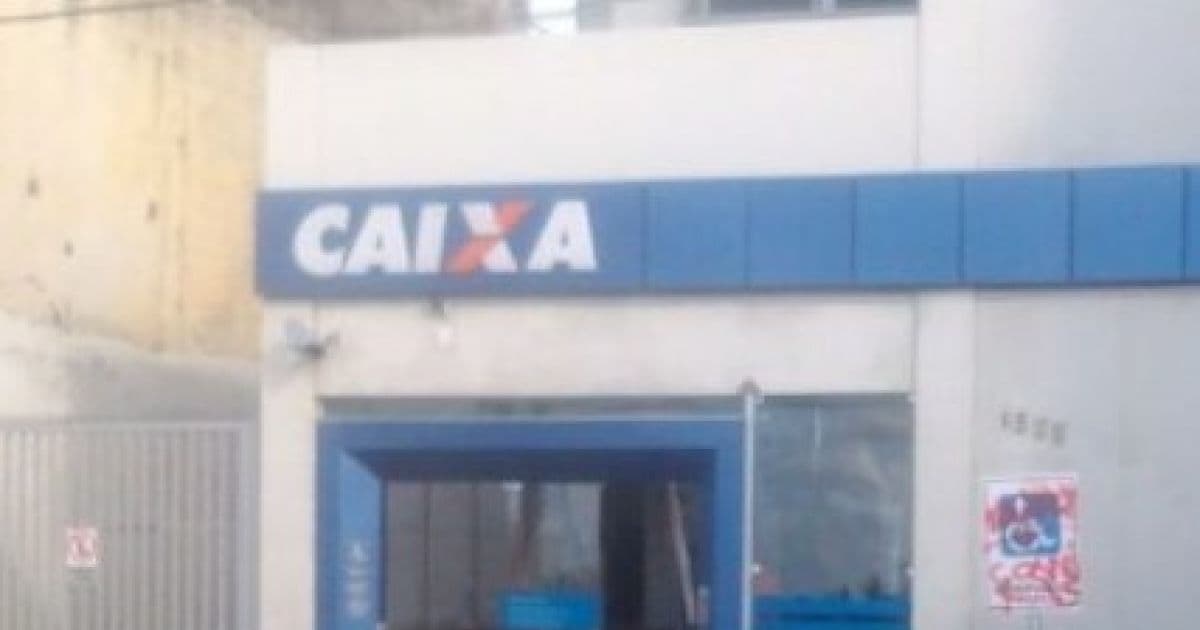Grupo tenta roubar banco e ataca ônibus no bairro de Castelo Branco, em Salvador