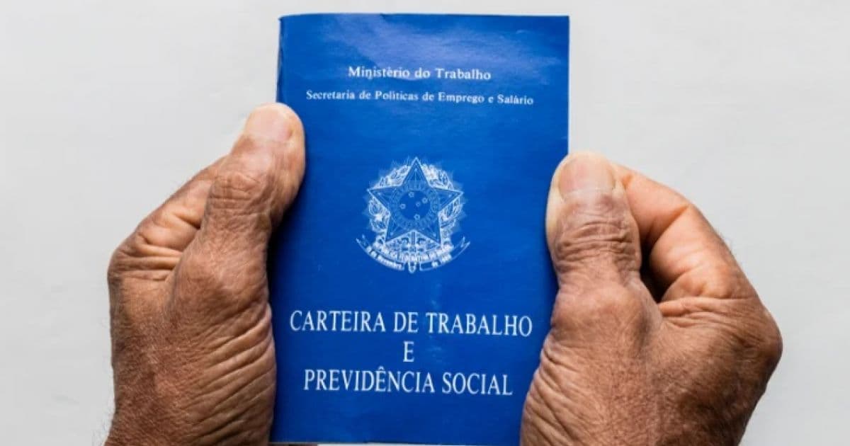  Governo da Bahia realiza mutirão e viabiliza mais de mil aposentadorias em um mês