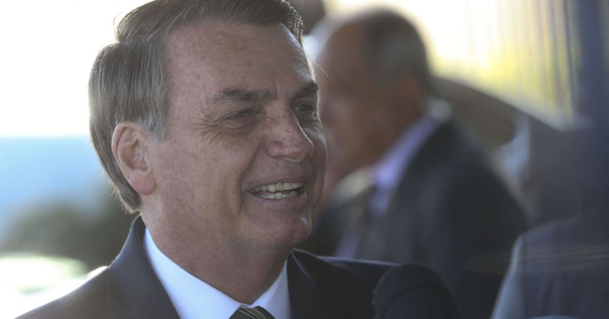 Após vazamento de dados pessoais, internautas filiam Jair Bolsonaro ao PT