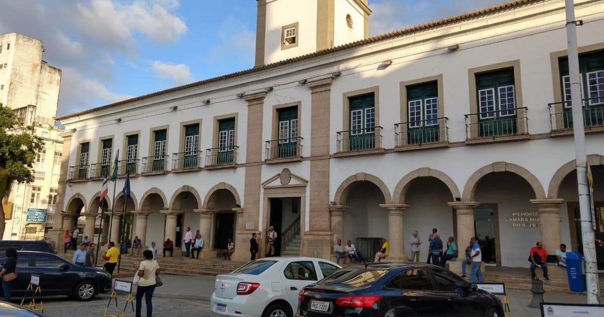 Com licitação em curso, Câmara de Salvador prorroga contrato com empresa de informática