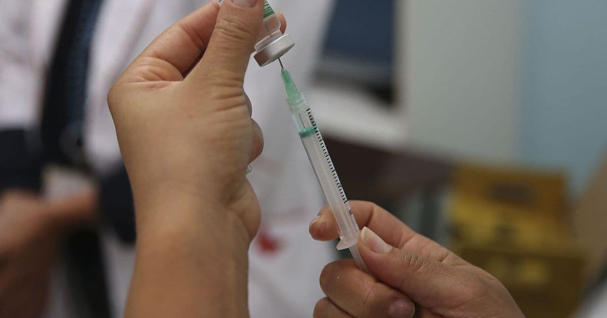Rússia anuncia produção de vacina contra Covid-19 em setembro
