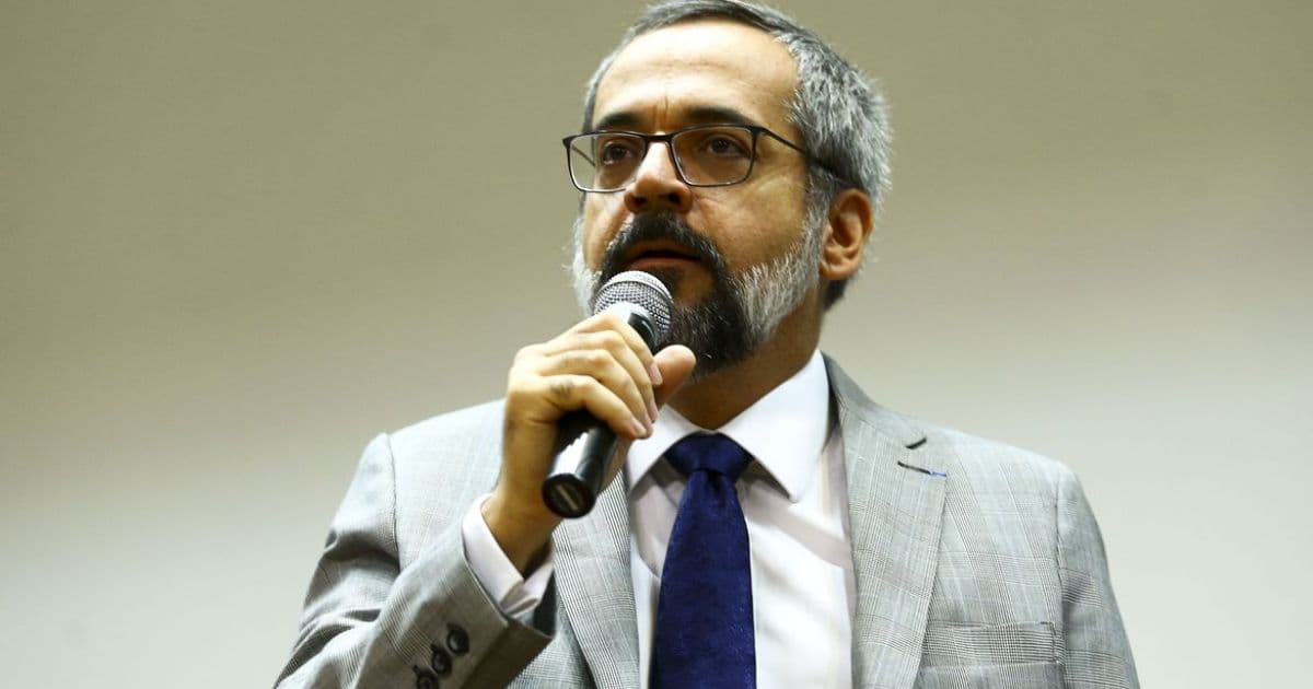 Ministro da Educação quer concorrer a governador de São Paulo, diz coluna