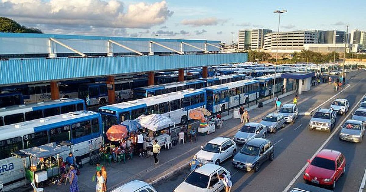 Prefeitura assume empresa de ônibus que opera na Estação Mussurunga e na Orla