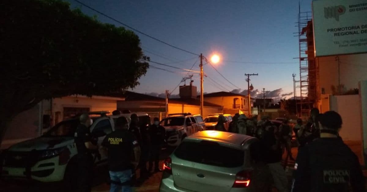 Polícia cumpre mandados na Bahia em operação sobre compra de testes pelo DF