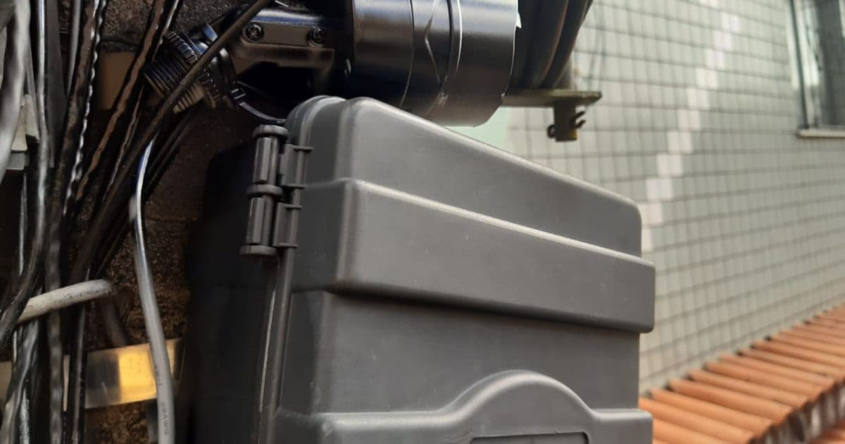 Traficantes usavam câmeras para monitorar viaturas policiais na Liberdade