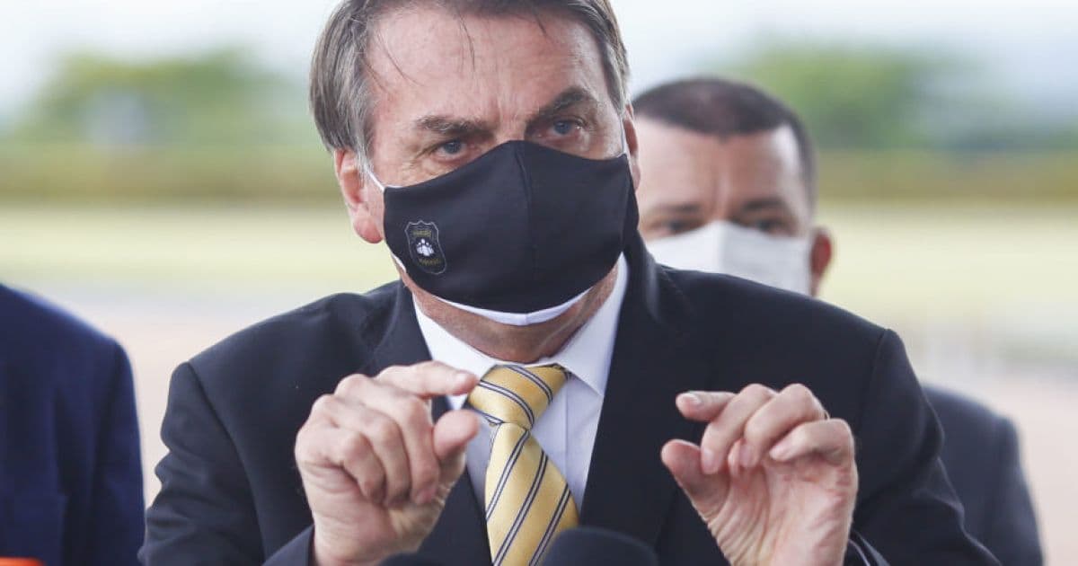 Bolsonaro veta indenização a profissionais da saúde incapacitados pela Covid-19