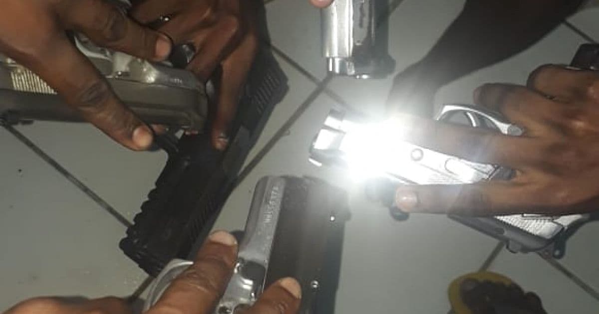 Jovens que postavam fotos de armas em redes sociais morrem em ação policial
