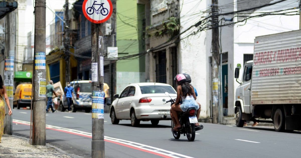 Transalvador emitiu 369 notificações por desrespeito às vias para ciclistas em 2020