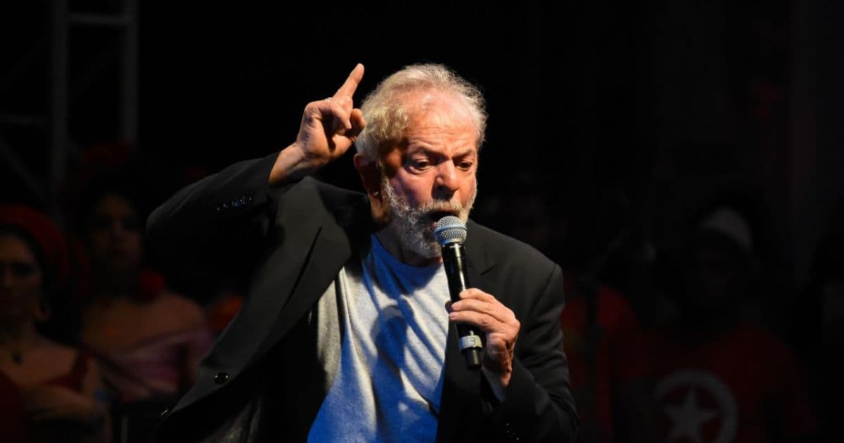 Para 65% dos brasileiros Lula não será principal adversário de Bolsonaro em 2022