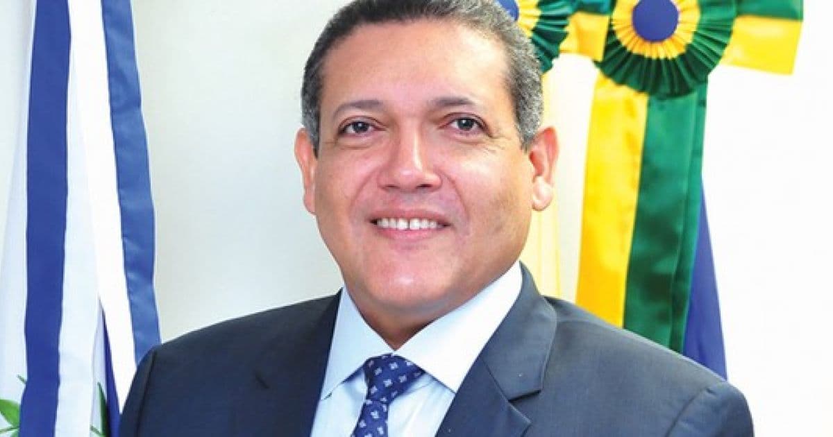 Bolsonaro vai indicar desembargador do TRF-1 para vaga no STF, diz colunista