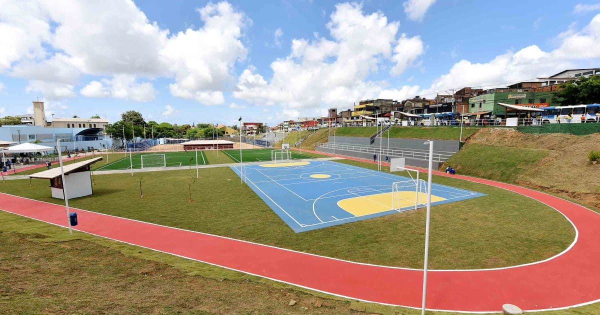 Prefeitura de Salvador entrega Arena da Pronaica a Escola Ulysses Guimarães