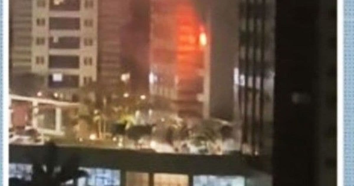 Ar condicionado causa incêndio em apartamento no Greenville, em Salvador