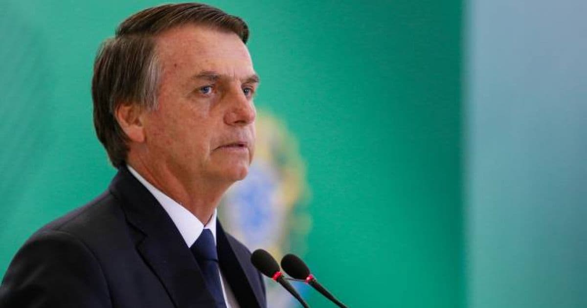 Em crítica a Doria, Bolsonaro diz que Coronavac 'não é de nenhum governador'