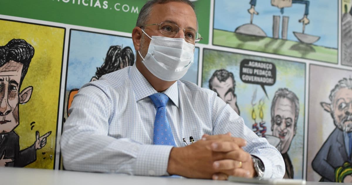 Vilas-Boas critica ritmo de vacinação em municípios e diz que prefeitos estão 'patinando'