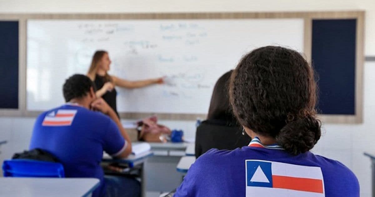 FEE-BA quer retorno às aulas com atividades não presenciais: 'Direito à vida e à educação' 