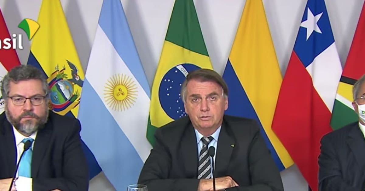'FMI qualificou a resposta do governo à pandemia como rápida', lembra Bolsonaro