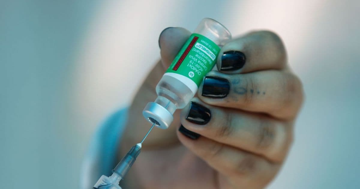 Fiocruz aponta que suspensão de vacina da AstraZeneca deve ser vista com cautela