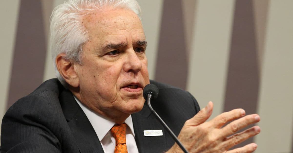 Comissão aprova convite para que presidente da Petrobras explique venda da RLAM